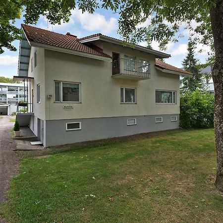 Majoitushuoneisto Tuomipuisto Apartment Naantali Exterior photo